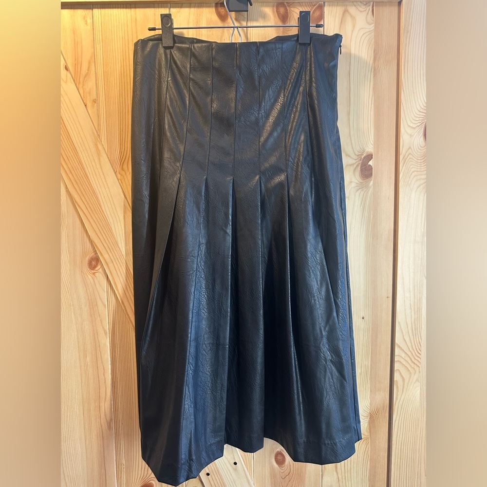 Lucky Brand Black Faux Leather Pleaded Midi Skirt - Size M